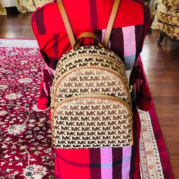 Michael Kors md Abbey Backpack&wallet&pom pom - Picture 4 of 8